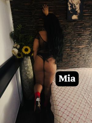 Mia