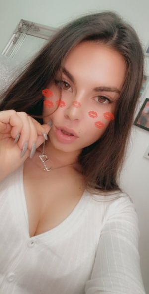 LAUREN