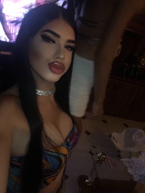Yasmina 